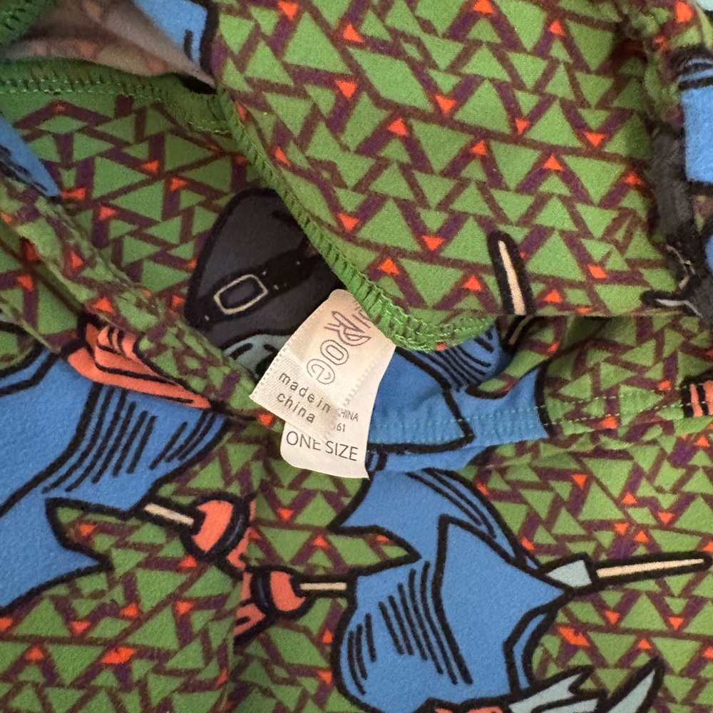 Lularoe witch patterned os leggings - Picture 2 of 2